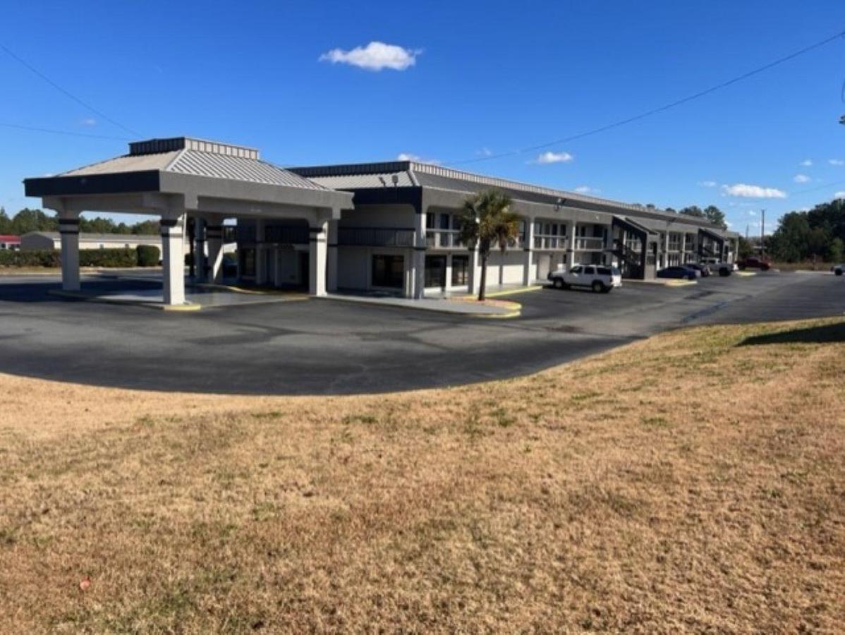 Dublin Inn And Suites Extérieur photo