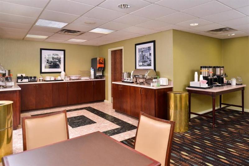 Dublin Inn And Suites Extérieur photo